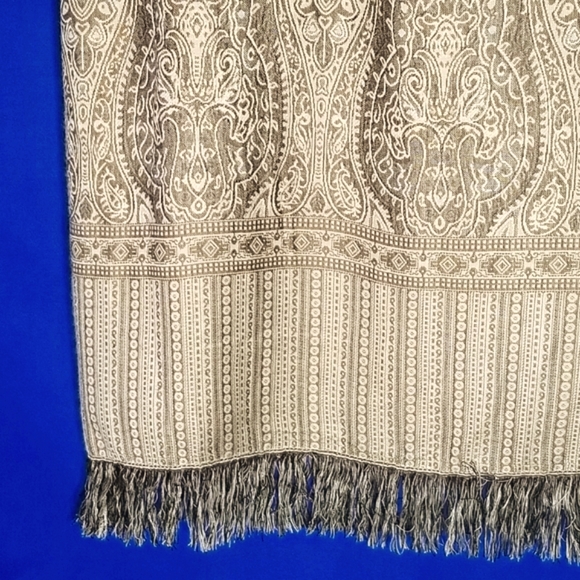 Dressbarn 100% Rayon Tapestry Skirt - Picture 4 of 12